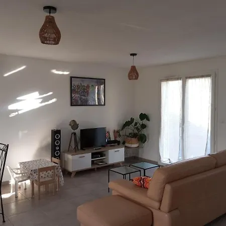 Semesterbostad Avec Terrasse Et Vue Degagee *