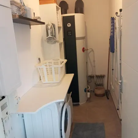 Avec Terrasse Et Vue Degagee