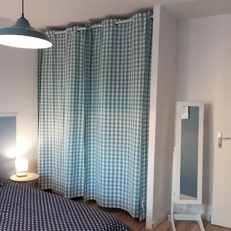 Avec Terrasse Et Vue Degagee